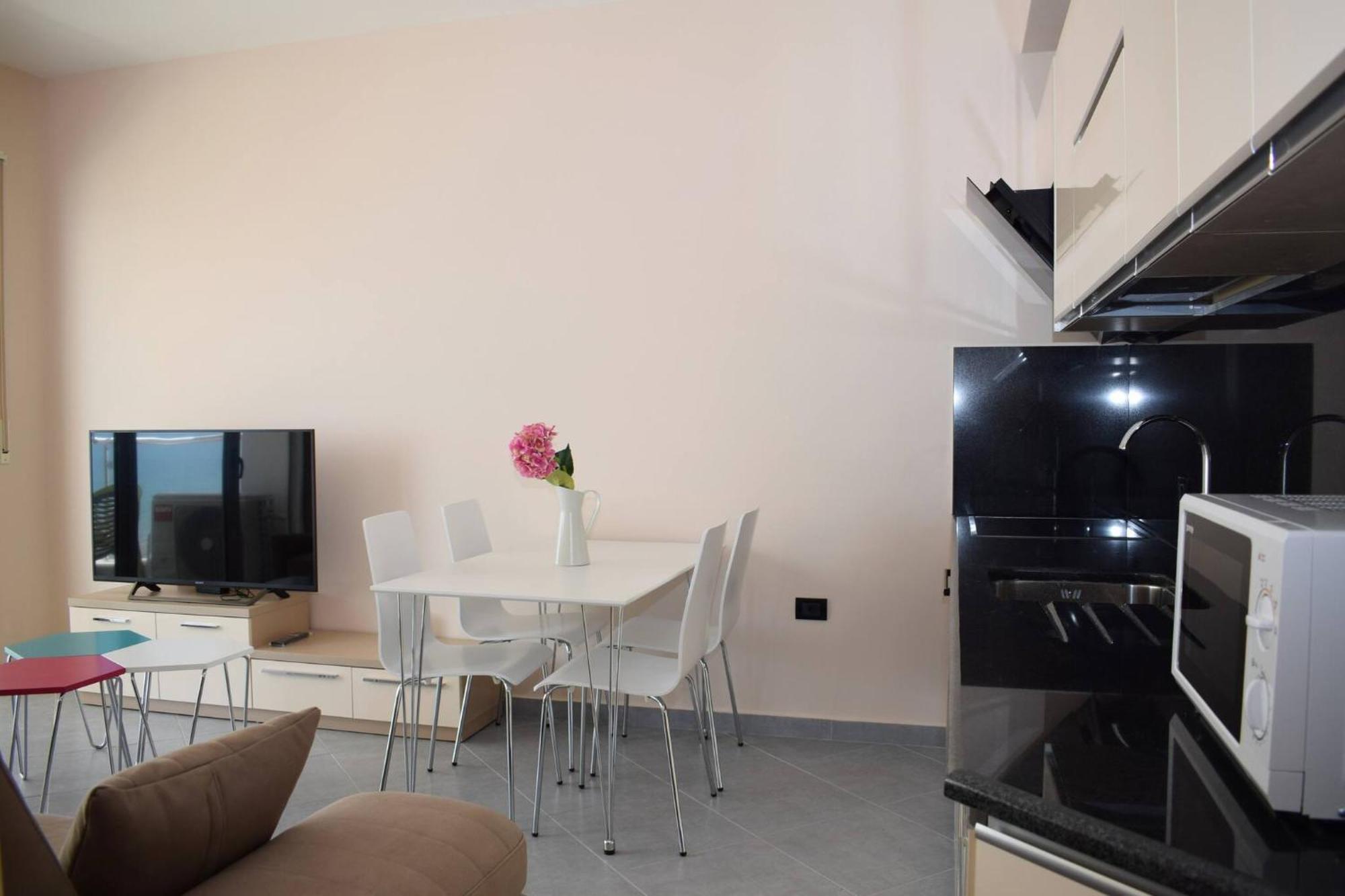 דורס Brisa Del Mar Apartments מראה חיצוני תמונה
