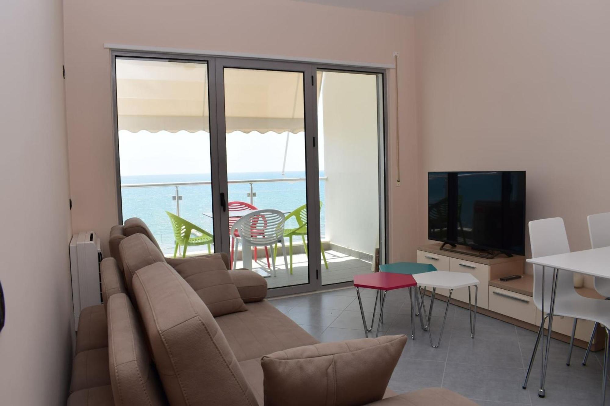 דורס Brisa Del Mar Apartments מראה חיצוני תמונה
