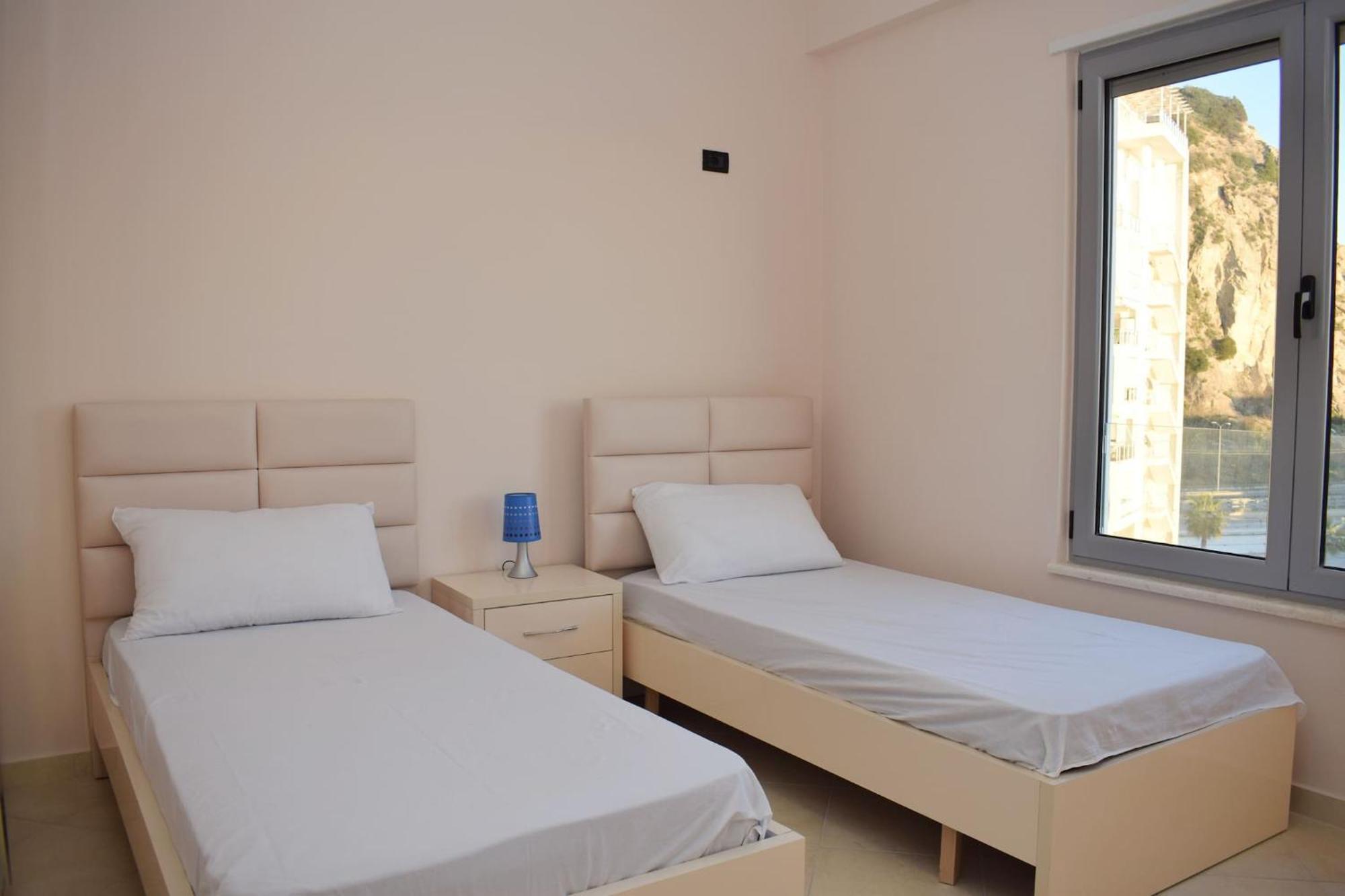 דורס Brisa Del Mar Apartments מראה חיצוני תמונה