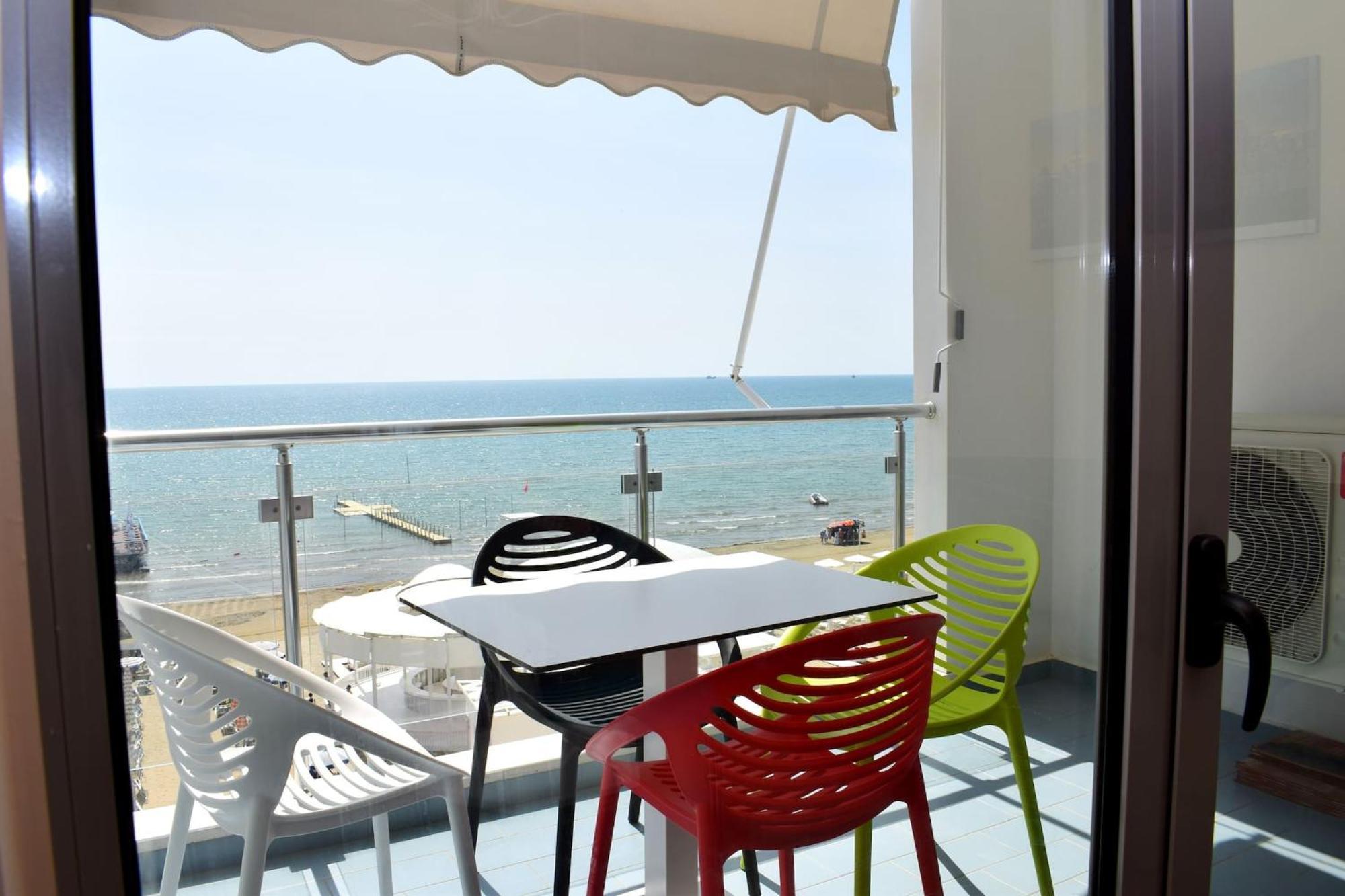 דורס Brisa Del Mar Apartments מראה חיצוני תמונה