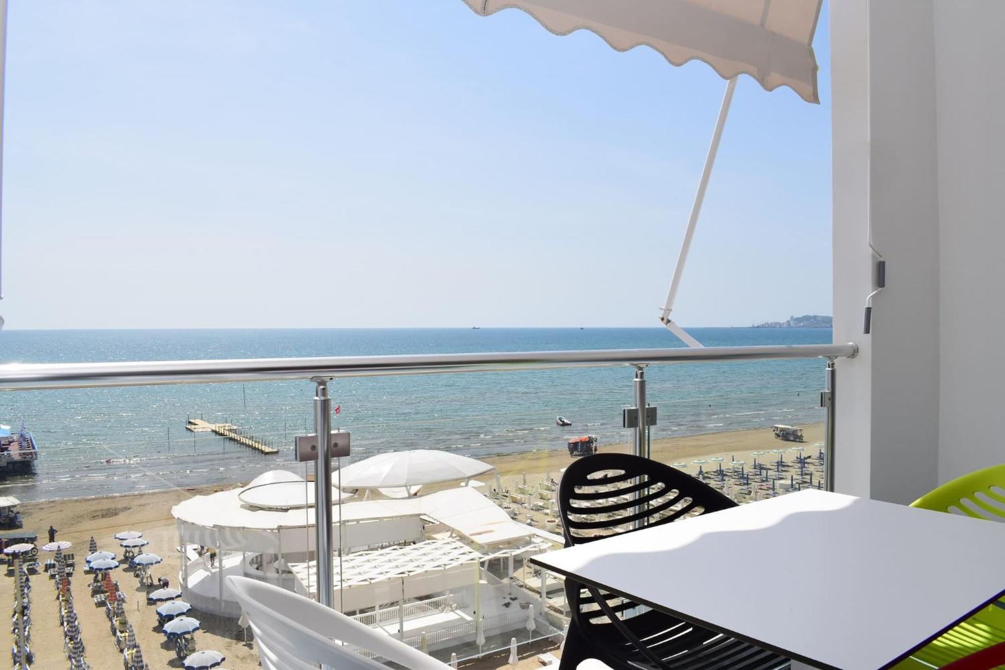 דורס Brisa Del Mar Apartments מראה חיצוני תמונה