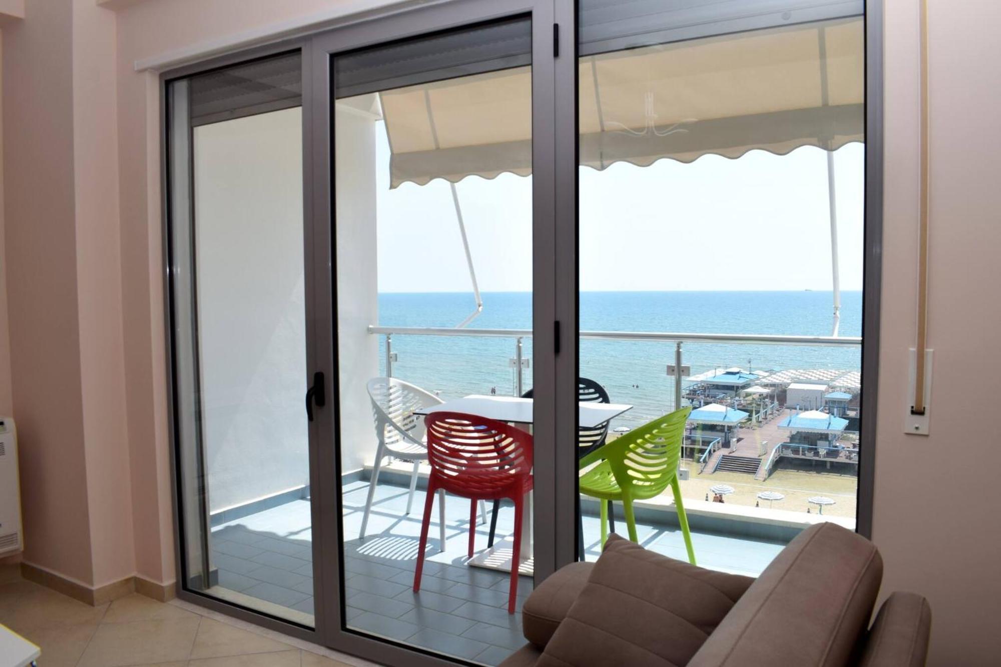 דורס Brisa Del Mar Apartments מראה חיצוני תמונה